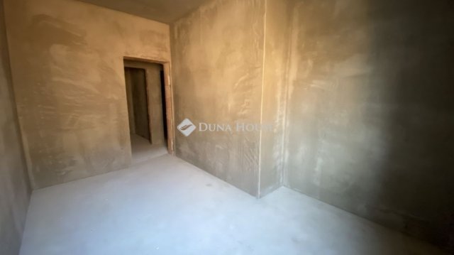 Eladó téglalakás, Dunaharasztin 98.033 M Ft, 3 szobás