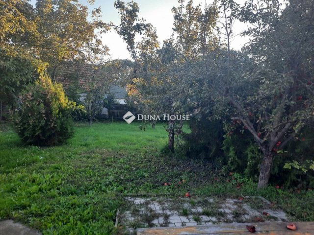 Eladó családi ház, Jászapátiban 16.5 M Ft, 2 szobás