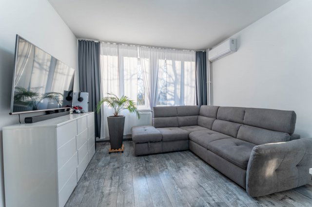 Eladó téglalakás, Budapesten, XXII. kerületben 67.5 M Ft