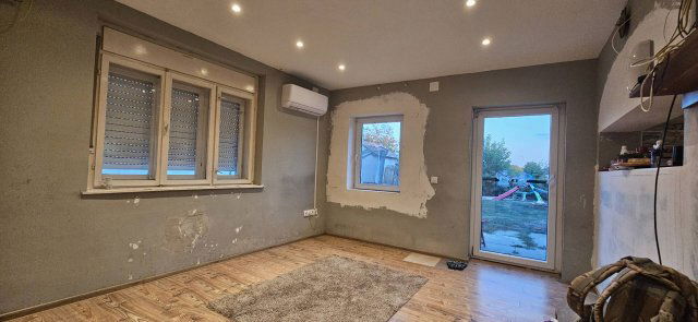 Eladó családi ház, Rákóczifalván 26.9 M Ft, 3 szobás