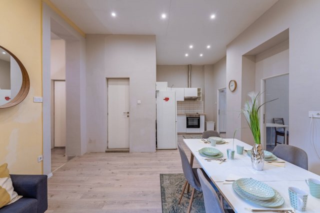 Eladó téglalakás, Budapesten, VII. kerületben 99.9 M Ft