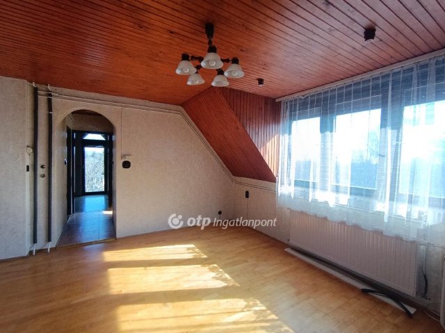 Eladó családi ház, Érden 84.99 M Ft, 6 szobás