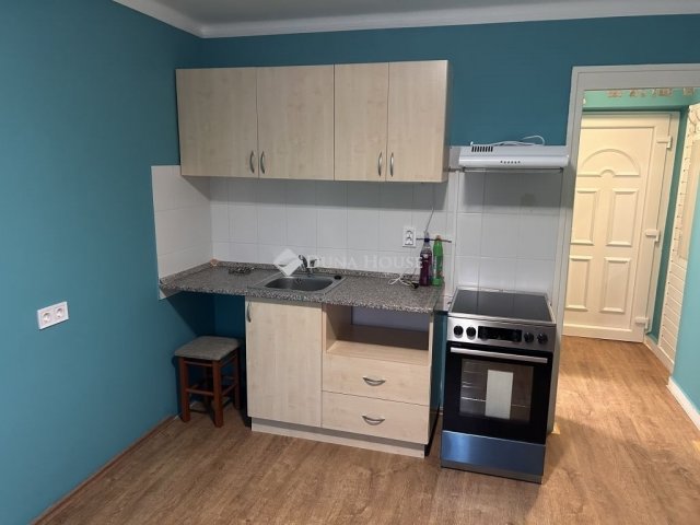 Eladó téglalakás, Harkányban 14.25 M Ft, 1 szobás