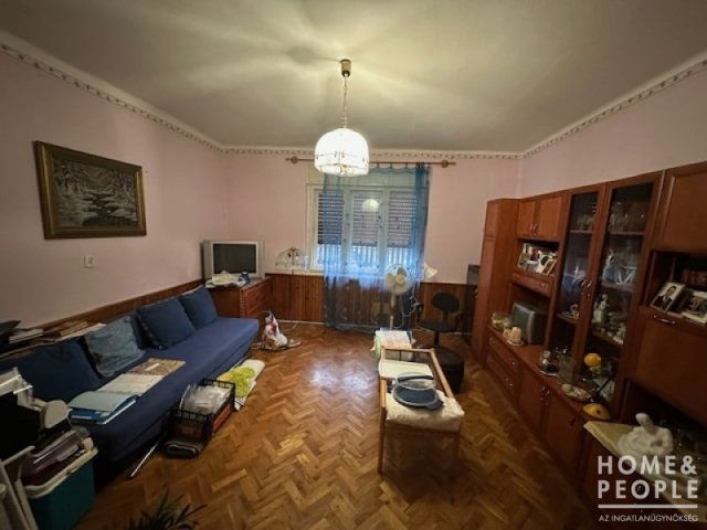 Eladó családi ház, Csanyteleken 20 M Ft, 2 szobás