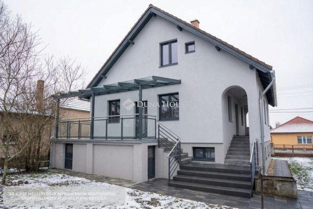 Eladó családi ház, Szárligeten 75 M Ft, 3 szobás