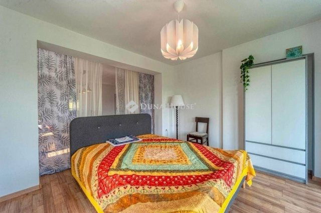 Eladó családi ház, Domonyban 117 M Ft, 4 szobás