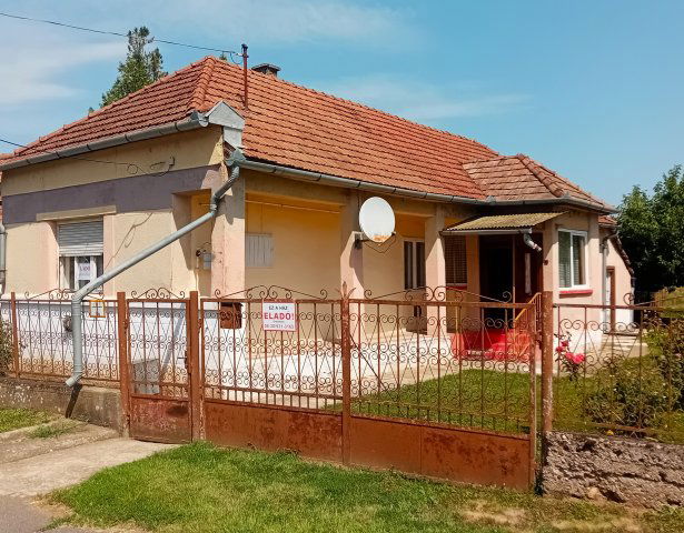 Eladó családi ház, Rakamazon 12.5 M Ft, 2 szobás