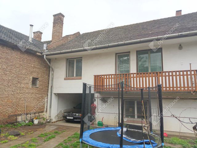 Eladó családi ház, Mezőberényben 20.9 M Ft, 5 szobás