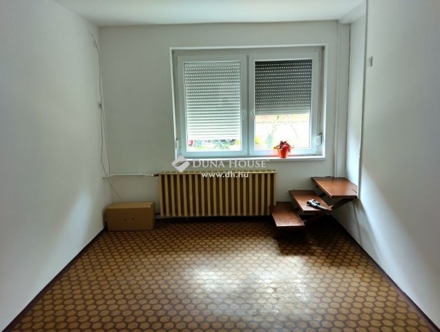 Eladó családi ház, Piliscséven 87 M Ft, 5 szobás
