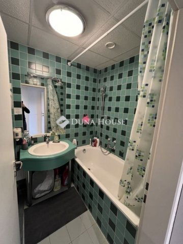 Eladó téglalakás, Budapesten, II. kerületben 74.9 M Ft, 2 szobás