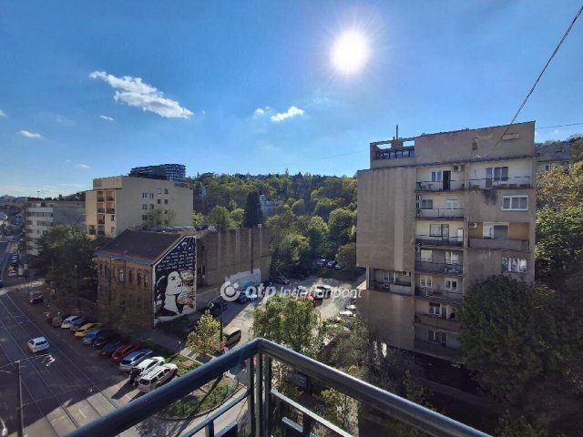 Eladó téglalakás, Budapesten, II. kerületben 105.4 M Ft