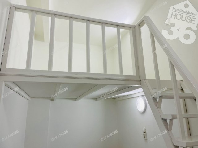 Eladó téglalakás, Budapesten, VII. kerületben 48 M Ft, 3 szobás