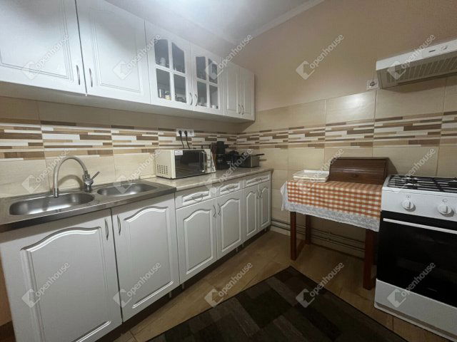 Eladó családi ház, Debrecenben 43 M Ft, 2 szobás