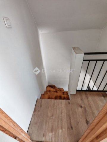 Eladó családi ház, Monoron 24.99 M Ft, 3 szobás