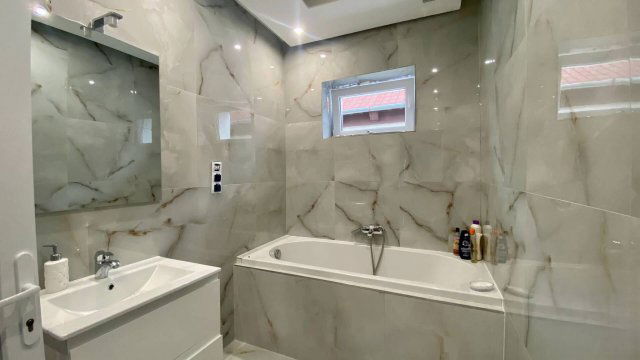 Eladó téglalakás, Bükön 75 M Ft, 3 szobás