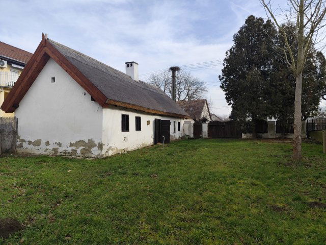 Eladó családi ház, Balatonszentgyörgyön 32.32 M Ft, 2 szobás