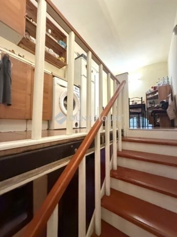 Eladó téglalakás, Budapesten, VI. kerületben 69 M Ft, 1 szobás