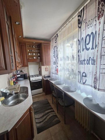 Eladó panellakás, Dunaújvárosban 32 M Ft, 1+1 szobás