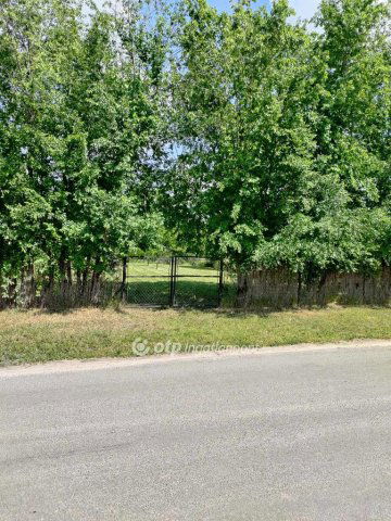 Eladó telek, Szigetszentmiklóson 20 M Ft / költözzbe.hu
