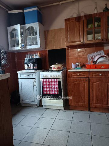 Eladó családi ház, Sárándon 28.5 M Ft, 2+1 szobás