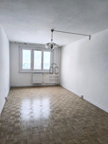 Eladó panellakás, Budapesten, III. kerületben 73.5 M Ft, 2 szobás