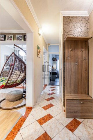 Eladó panellakás, Budapesten, III. kerületben 110 M Ft, 3 szobás