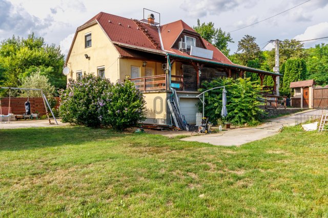 Eladó családi ház, Lovasberényben 79 M Ft, 6 szobás