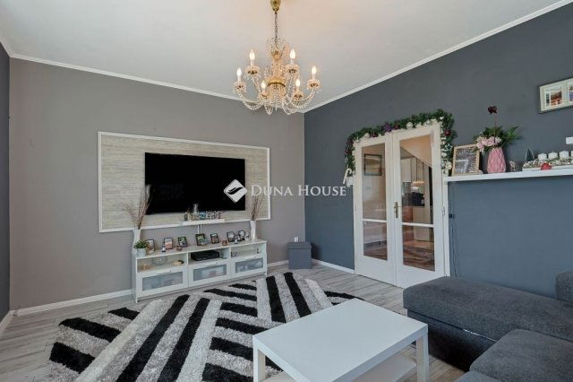 Eladó családi ház, Budapesten, XVI. kerületben 154.99 M Ft