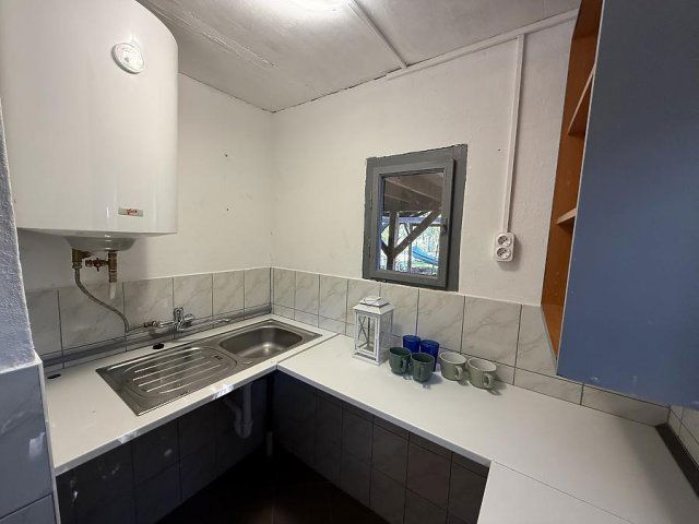 Eladó családi ház, Szentendrén 49.9 M Ft, 2 szobás