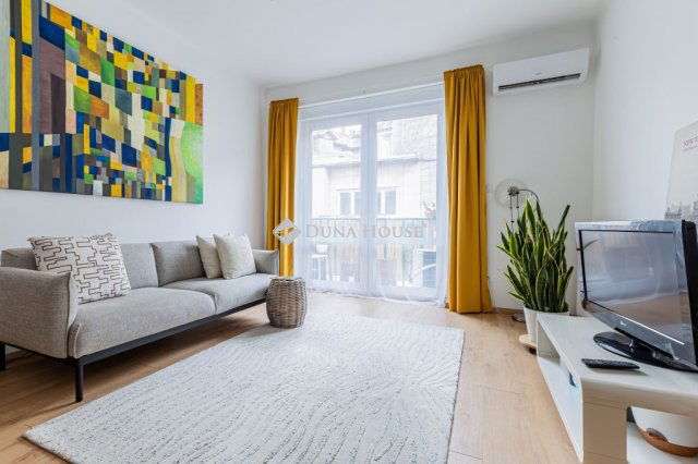 Eladó téglalakás, Budapesten, II. kerületben 89.9 M Ft, 2 szobás