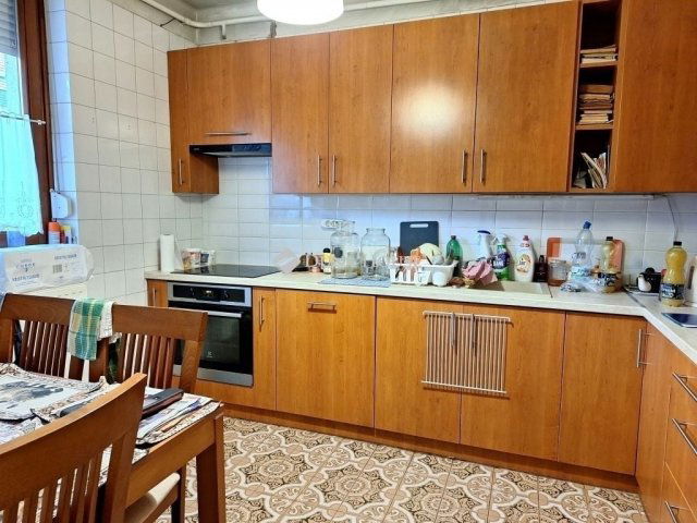 Eladó családi ház, Kecskeméten 85 M Ft, 5 szobás