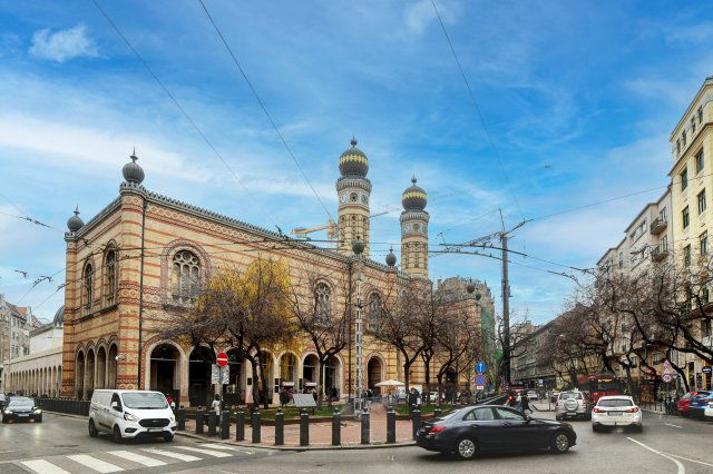 Eladó téglalakás, Budapesten, VII. kerületben 149.9 M Ft