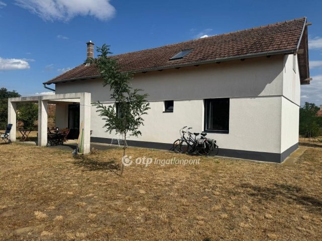 Eladó családi ház, Tiszaderzsen 63 M Ft, 2+2 szobás