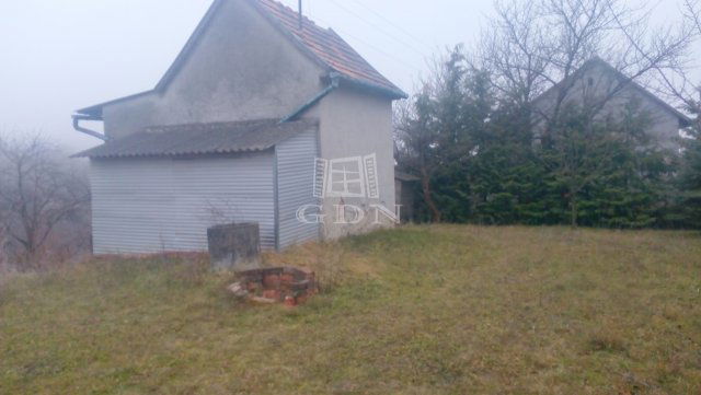 Eladó nyaraló, Zalaegerszegen 6.5 M Ft, 1 szobás