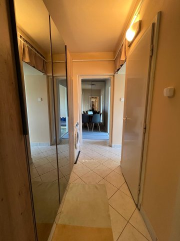 Eladó panellakás, Győrött 54 M Ft, 2 szobás