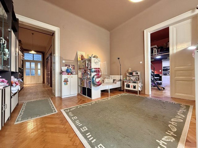 Eladó téglalakás, Budapesten, VIII. kerületben 114.9 M Ft