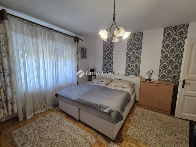 Eladó családi ház, Siófokon 129 M Ft, 4 szobás