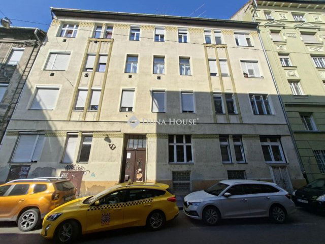 Eladó téglalakás, Budapesten, VIII. kerületben 63.9 M Ft