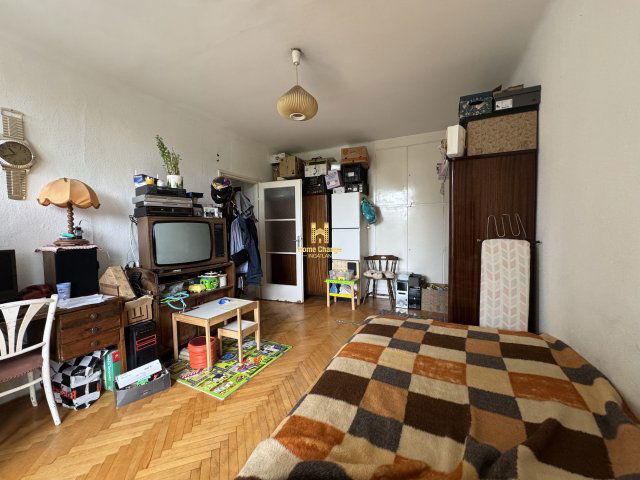 Eladó téglalakás, XVIII. kerületben, Vándor Sándor utcában