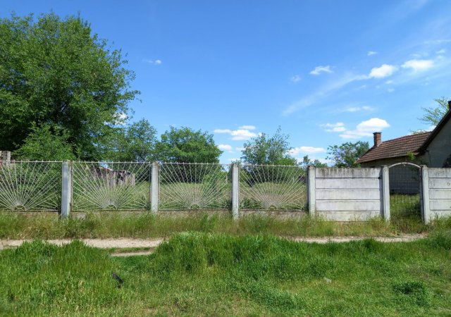 Eladó telek, Hajdúhadházon, Vénkert utcában 7.1 M Ft