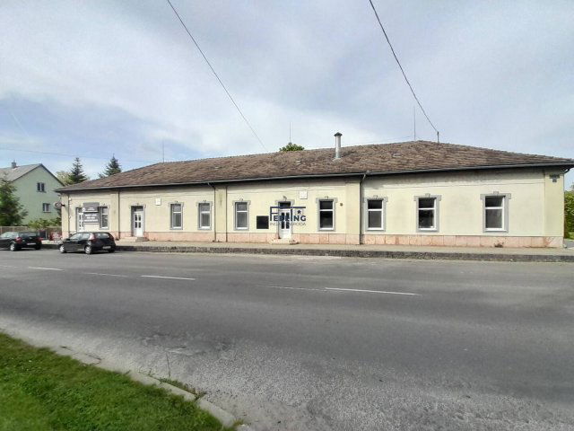 Kiadó üzlethelyiség, Lábatlanon 500 E Ft / hó