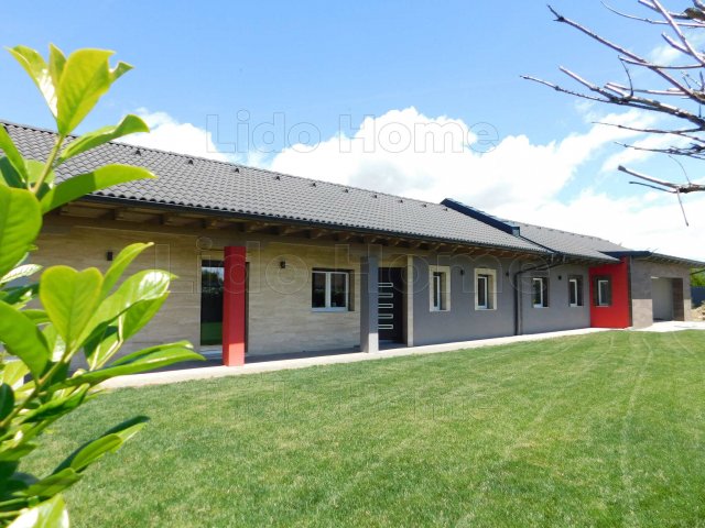 Eladó családi ház, Enyingen 65.9 M Ft, 4 szobás