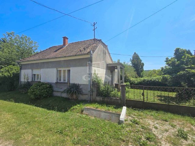 Eladó családi ház, Csömödéren 14.2 M Ft, 2 szobás