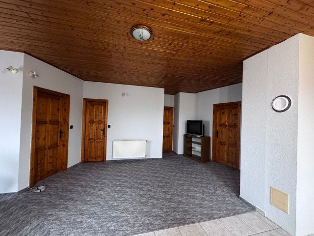 Eladó családi ház, Cserszegtomajon 130 M Ft, 4 szobás