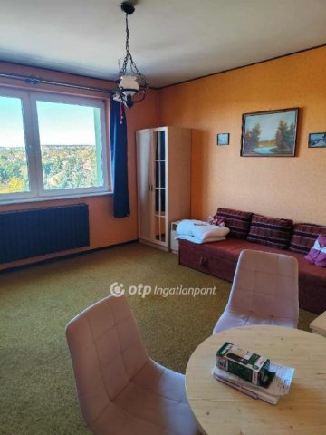Eladó téglalakás, Diósdon 69 M Ft, 1+2 szobás