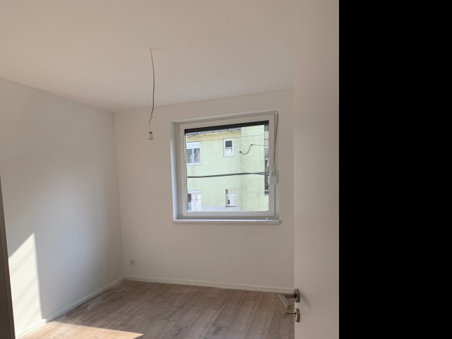 Eladó téglalakás, Székesfehérvárott 89.9 M Ft, 3 szobás