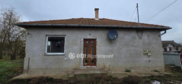 Eladó családi ház, Nádudvaron 11.9 M Ft, 2 szobás