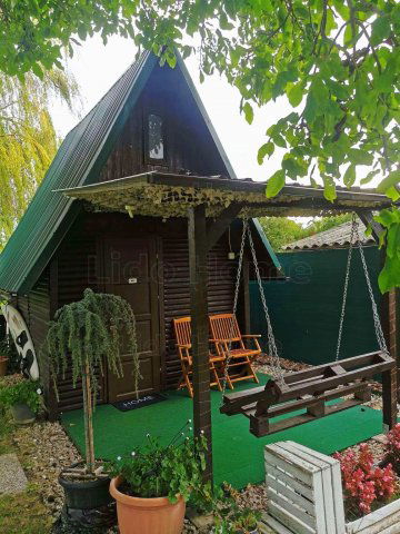 Eladó nyaraló, Látrányon 37.9 M Ft, 2 szobás