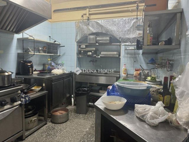 Eladó üzlethelyiség, Budapesten, VIII. kerületben 110 M Ft