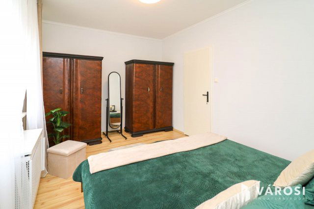 Eladó családi ház, Békéscsabán 46 M Ft, 2 szobás